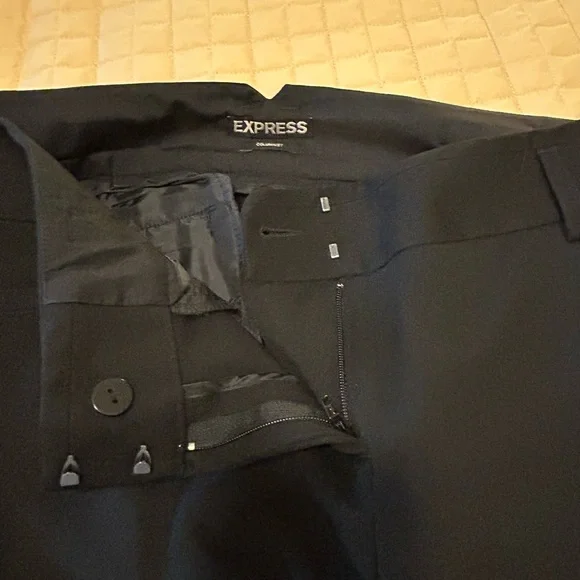 Black Express size 6 petite skinny slacks - Picture 2 of 3